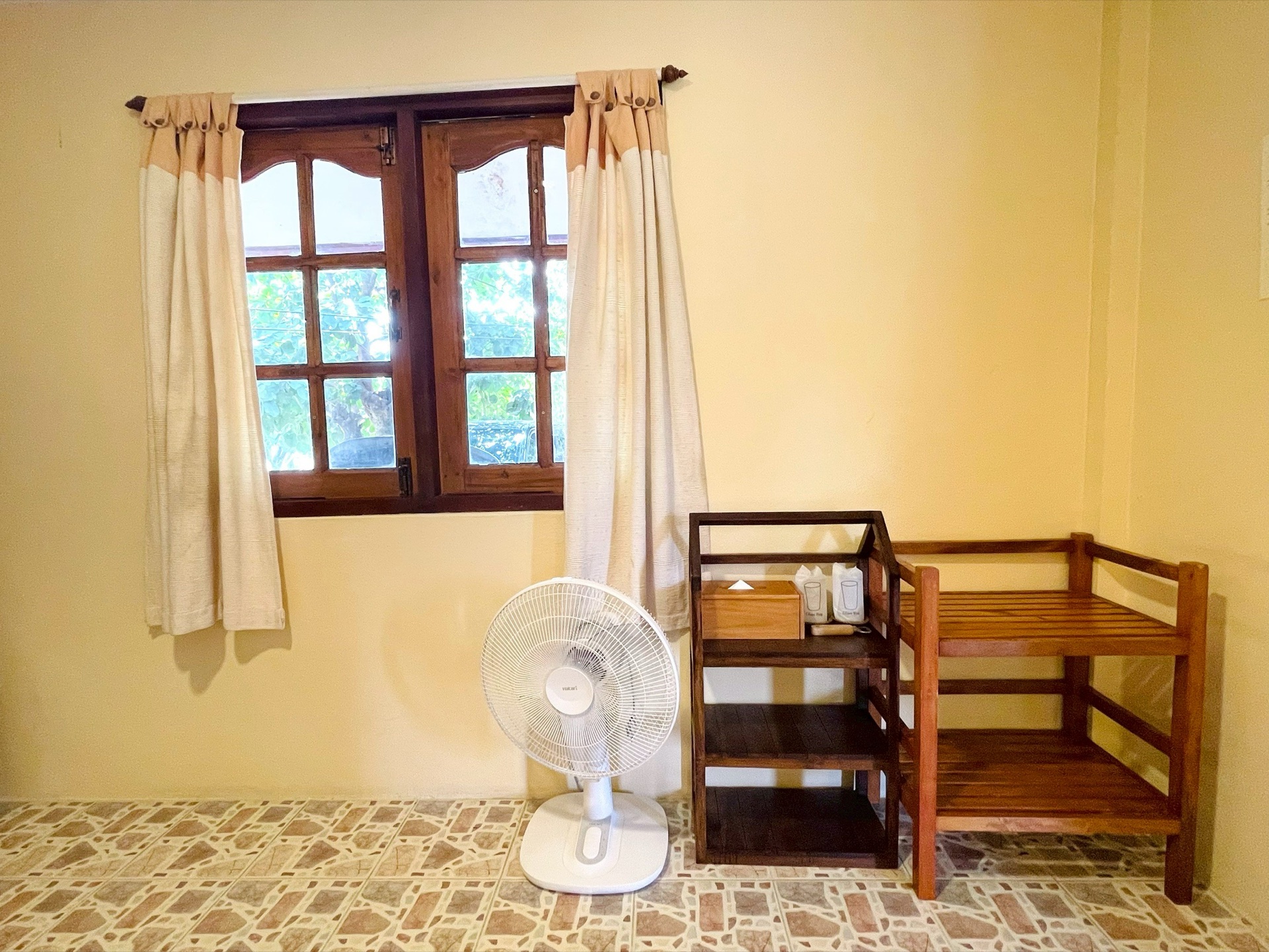 บ้านเล็กน้อย 3 - 4