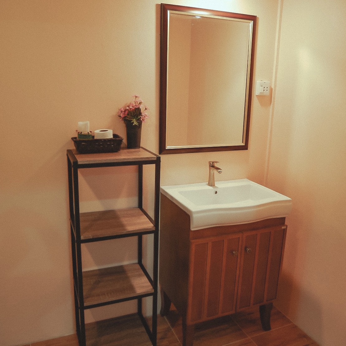 บ้านหมอนทอง - 2